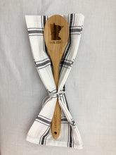 Load image into Gallery viewer, Minnesota Hot Dish spoon &amp; towel set
