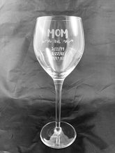 Load image into Gallery viewer, Mom 11 oz Wine Glasses, 2 pack
